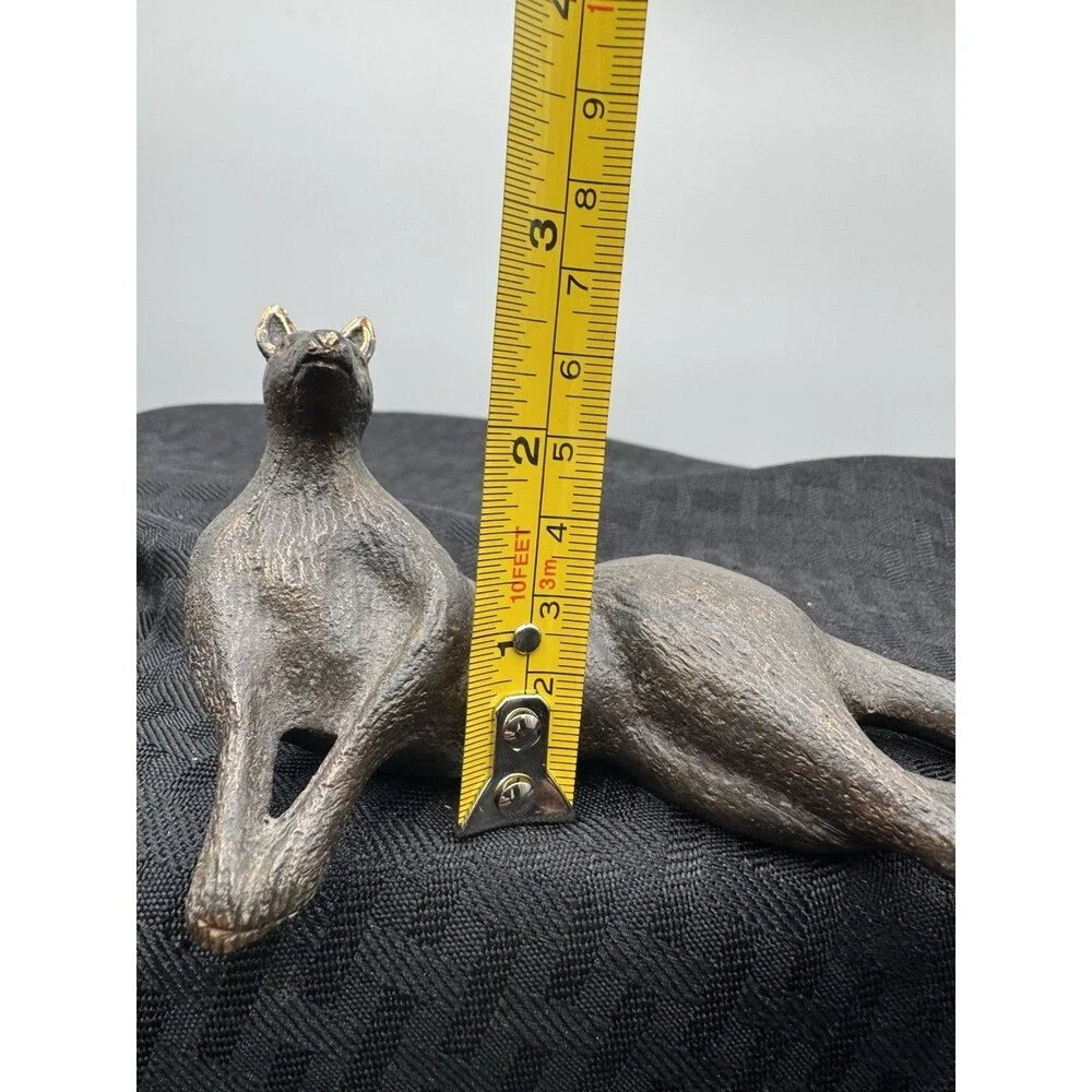Rare Bronze Kangaroo Sculpture, Hand Cast & Signed By Artist Mary Michelmore